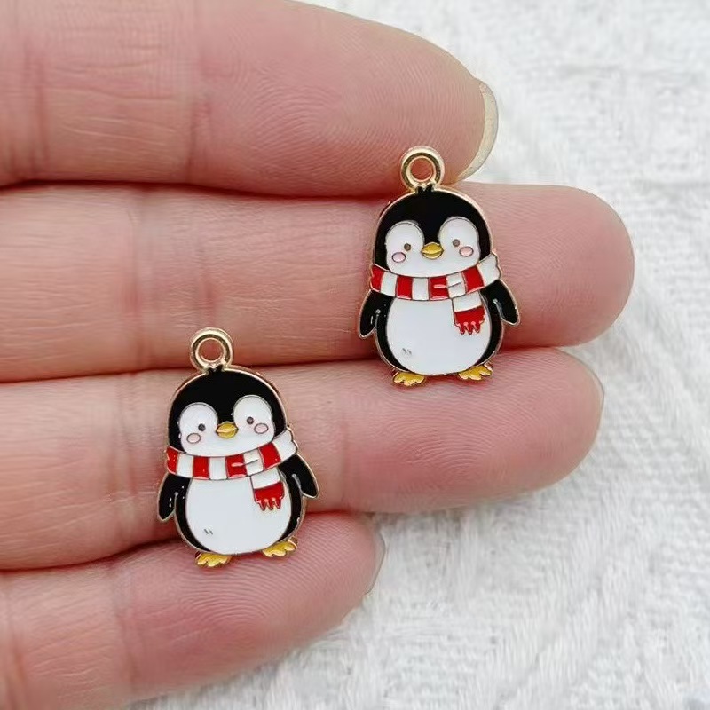 10pcs 만화 펭귄 팬더 DIY 한국어판 키체인 펜던 - Jewelry Making Pendants 리뷰 및 가격