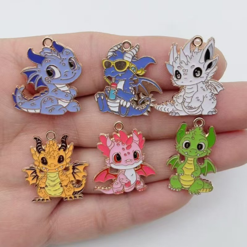 10pcs 개인화 된 작은 비행 드래곤 DIY 만화 드 - Jewelry Making Pendants 리뷰 및 가격