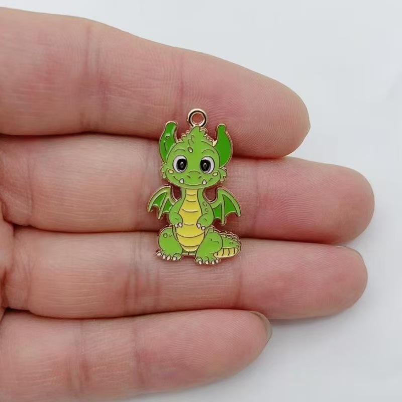 10pcs 개인화 된 작은 비행 드래곤 DIY 만화 드 - Jewelry Making Pendants 리뷰 및 가격